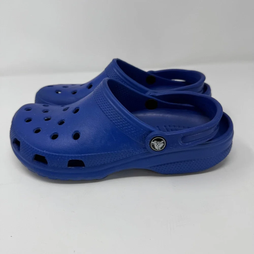 Crocs Classic Clog Shoes Men 7 Women 9 Blue Comfort Slip On Water Beach Sandals